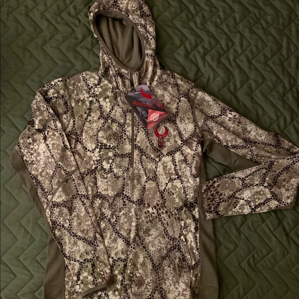 Badlands hunting variant merino wool hoodie NWT